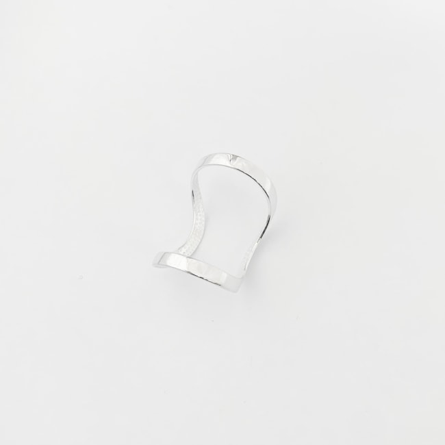Anel Ajustável com Dois Aros Curvos