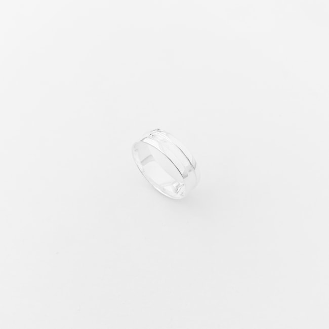 Anel Aliança com aro Largo com Risco