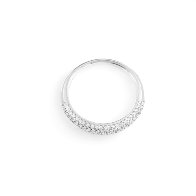 Anel Aparador Abaulado Cravejado com Zircônia