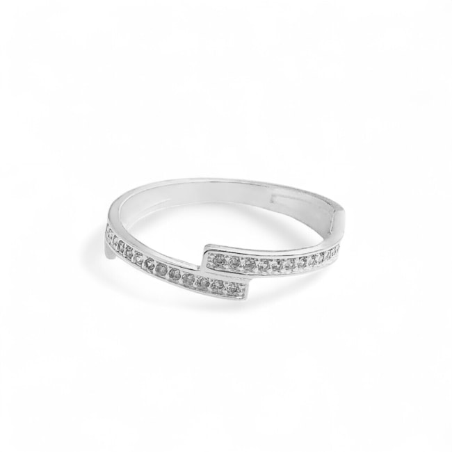 Anel Aparador com Aro Sobreposto Cravejado de Zircônias