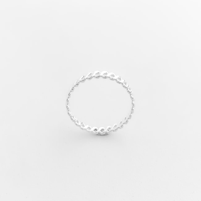 Anel Aro Fino Trançado Tipo Corrente 