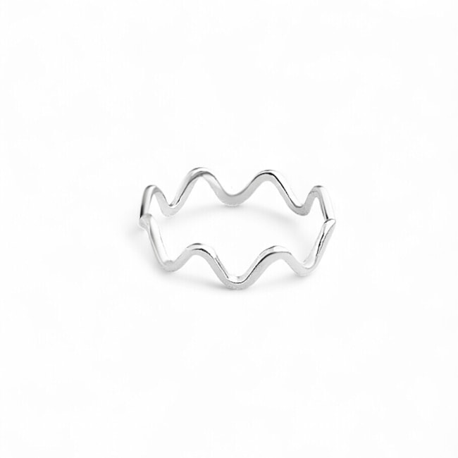 Anel Branco Aro Liso com Ondas 