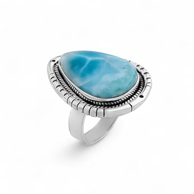 Anel com Pedra Larimar Trabalhado
