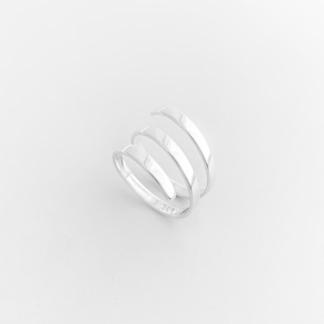 Anel com Três Aros em Espiral 