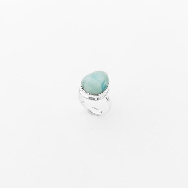 Anel de Larimar em Gota