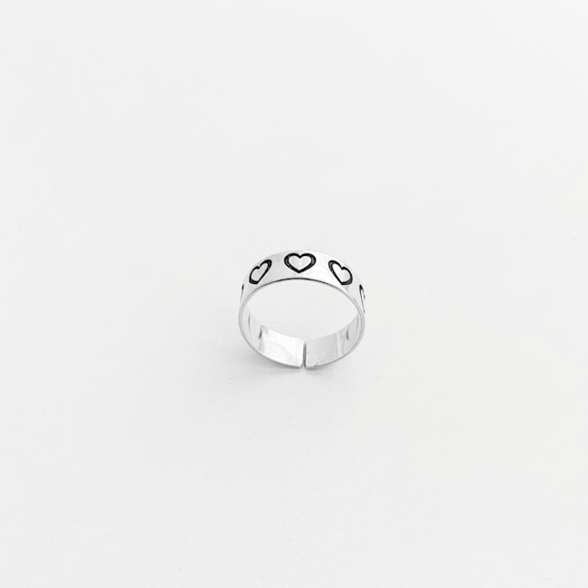 Anel Laser com Detalhes de Coração Ajustável 