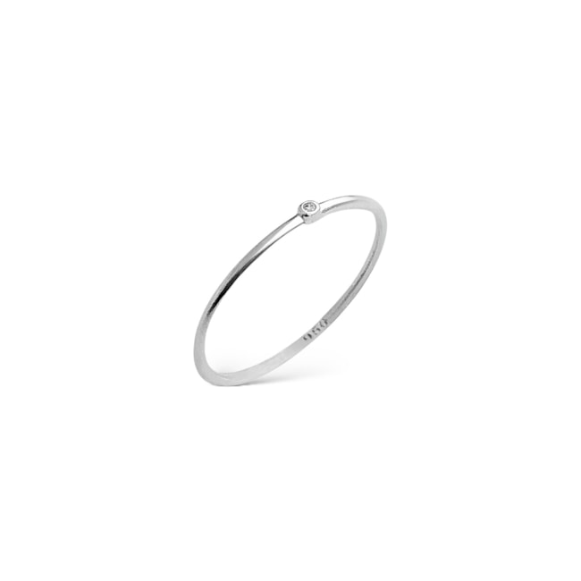 Anel Solitário com Pontinho em Zircônia Cristal 