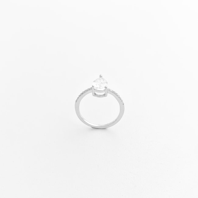 Anel Solitário com Zircônia em Gota