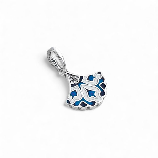 Berloque de Leque Azul e Branco Resinado com Zircônias Cristal 