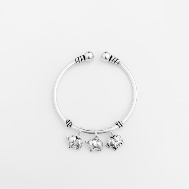 Bracelete Ajustável com Pingentes de Elefante