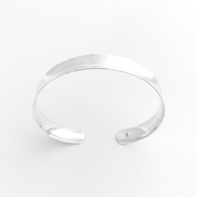 Bracelete com Aro Liso 