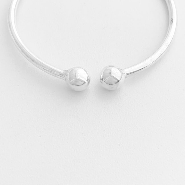 Bracelete com Bolas