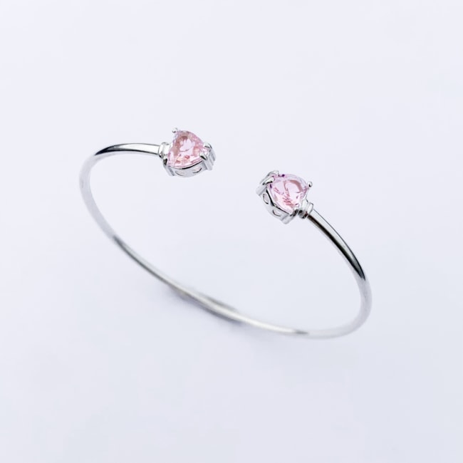 Bracelete com Zircônias de Coração Rosa