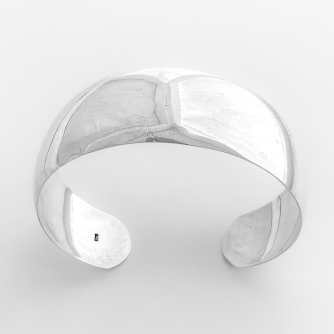 Bracelete de Aro Liso e Abaulado
