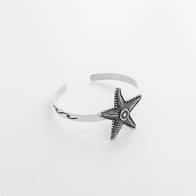 Bracelete de Estrela do Mar com Aro em Ondas