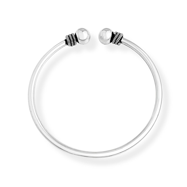 Bracelete Trabalhado com Bolas e Espiral