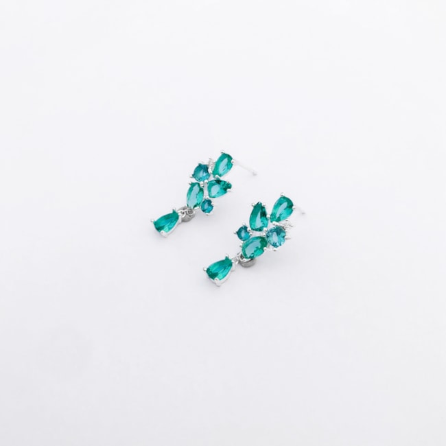 Brinco com Zircônias Verde Água