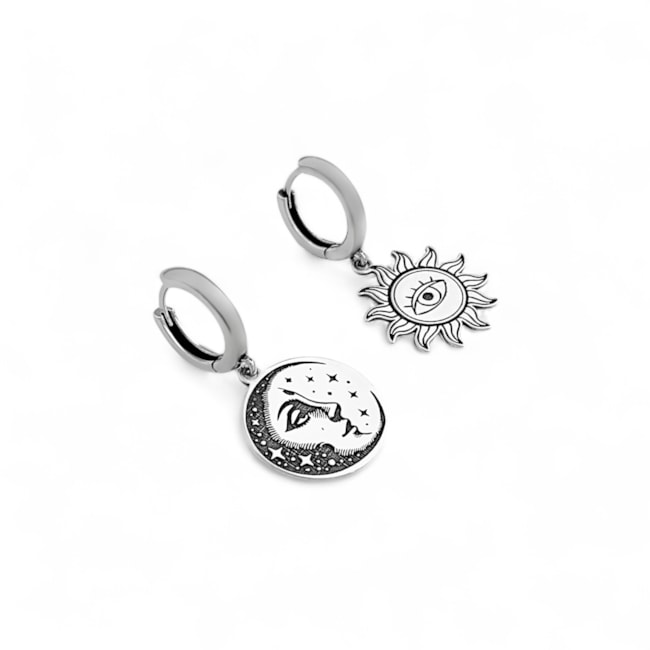 Brinco de Argola com Sol e Lua Trabalhado