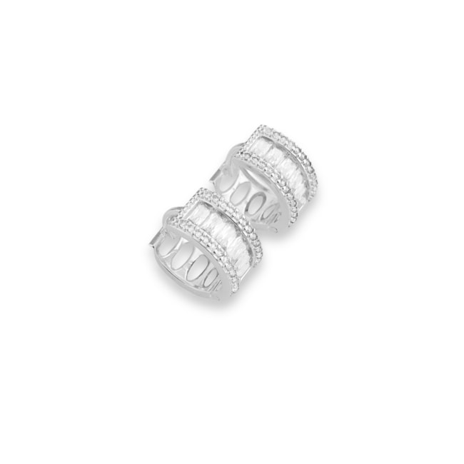 Brinco de Argola Cravejado com Zircônia Cristal 