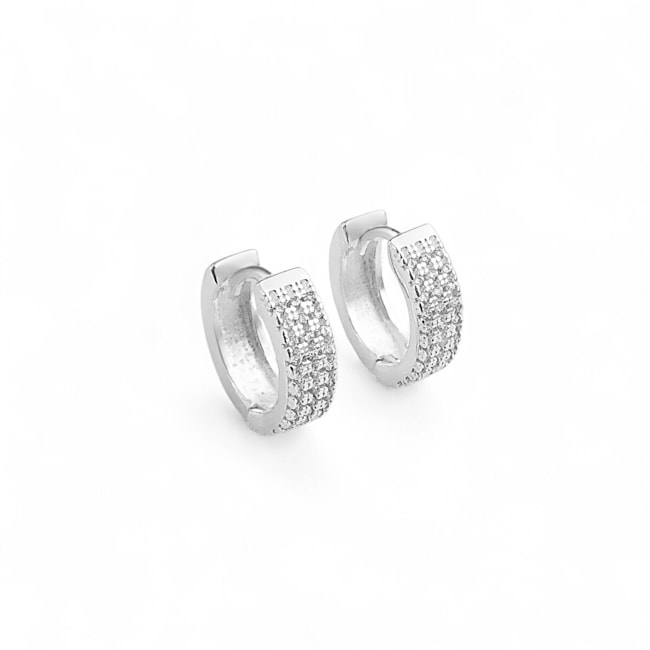 Brinco de Argola Cravejado de Zircônia 