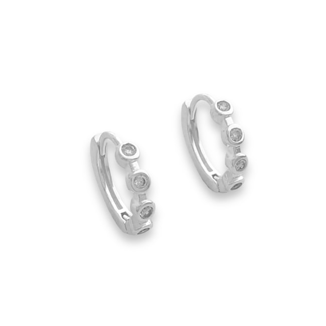 Brinco de Argola de Click Cravejado com Quatro Zircônias 