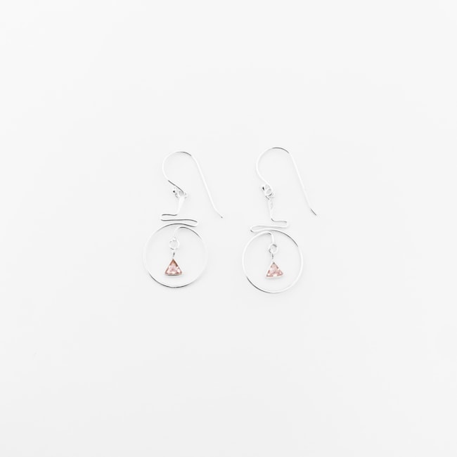 Brinco de Gancho com Zircônia Cristal 