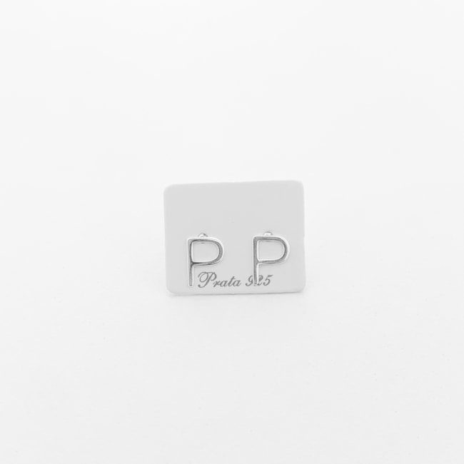 Brinco de Letra "P"em Laser 