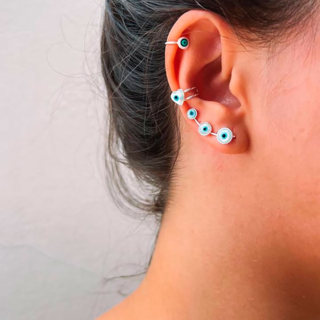Brinco Ear Cuff de Olho Grego