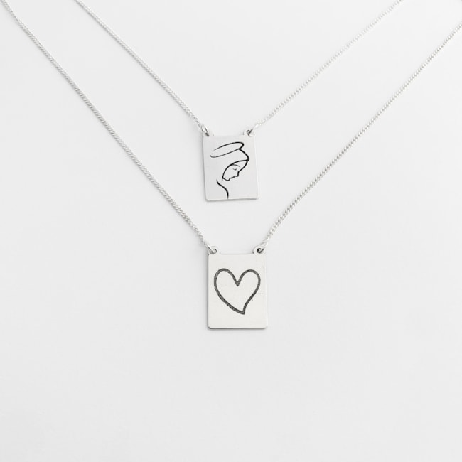 Escapulário de Nossa Senhora e Coração 