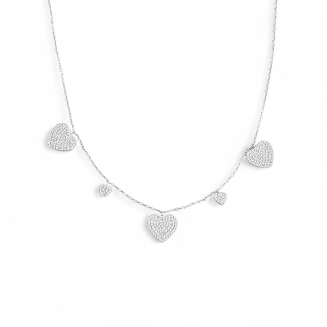 Gargantilha com 5 Corações Cravejada de Zircônia - 40cm