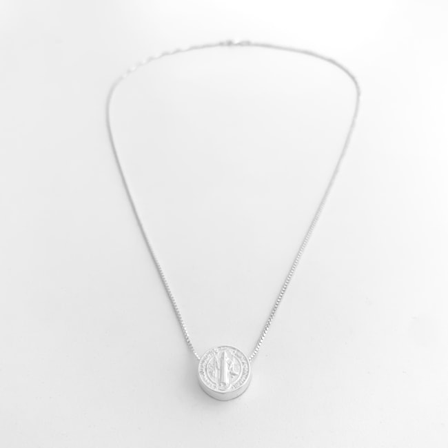 Gargantilha com Medalha de São Bento - 45cm