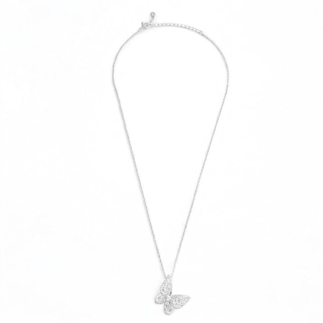 Gargantilha com Pingente de Borboleta Cravejada de Zircônia Cristal e Vidrilhos - 41cm