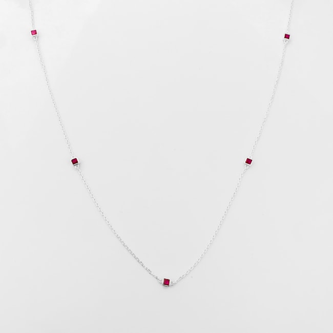 Gargantilha com Zircônias Vermelhas Quadradas – 40cm