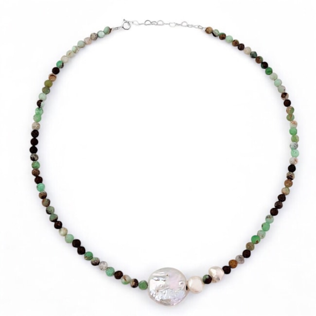 Gargantilha de Pedra Crisopásio com Pérola Biwa - 38cm