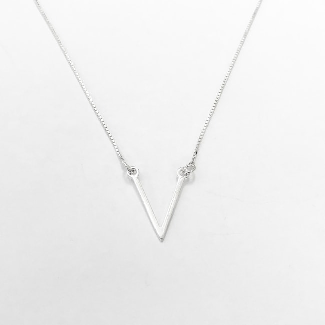 Gargantilha Veneziana com Detalhe em V - 40cm