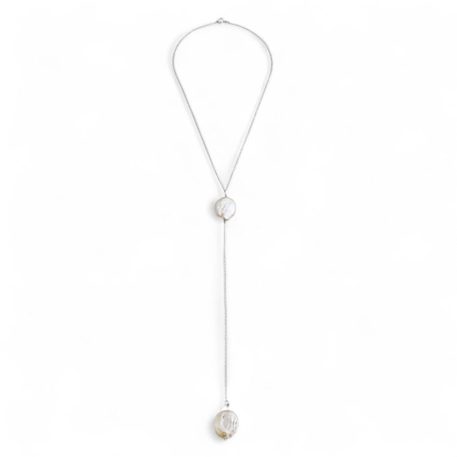 Gravatinha com Corrente Cartier com Pérola Biwa Moeda - 40cm