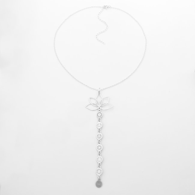 Gravatinha Flor de Lótus Vazada com Elementos - 35cm