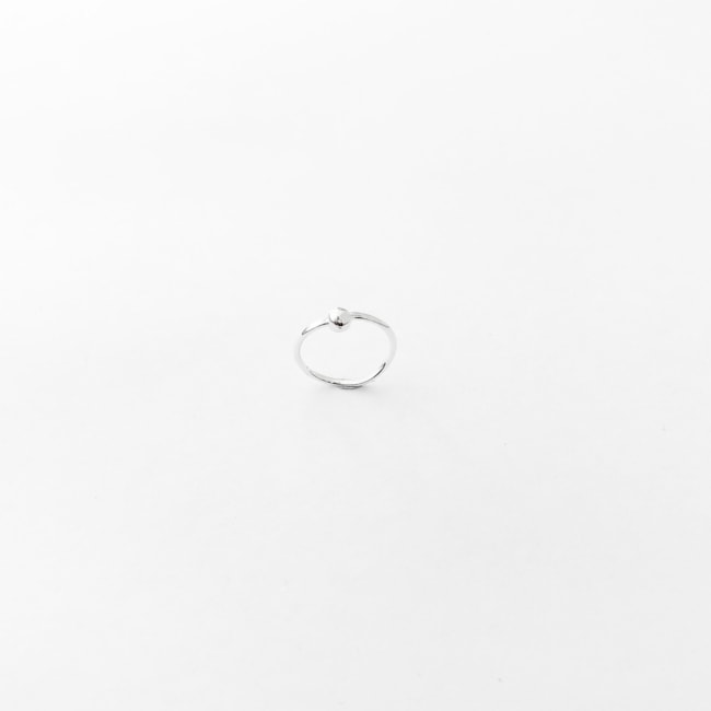 Piercing de Furo Liso com Bolinha no Fecho