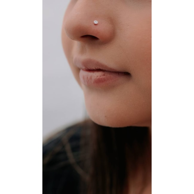 Piercing Para furo de Nariz com Pedrinha de Zircônia 