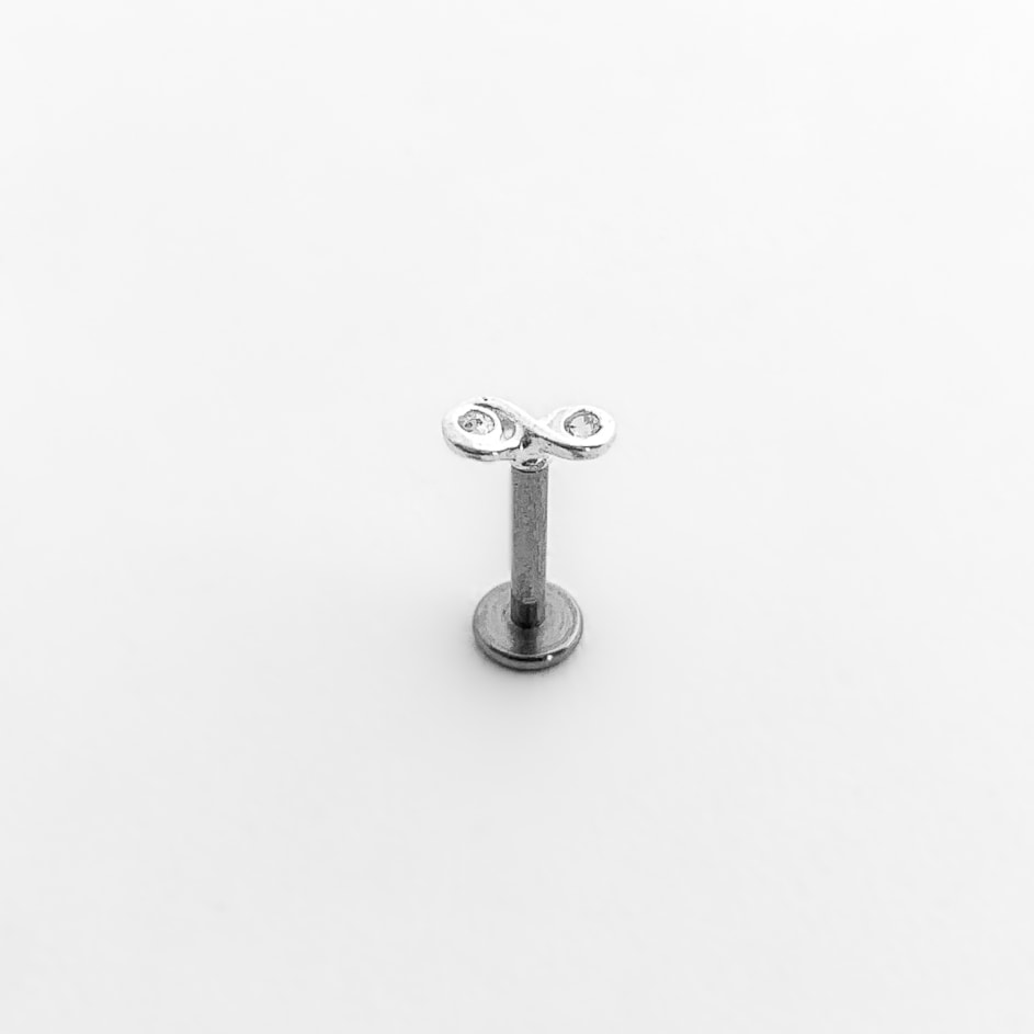 Piercing Para Furo Símbolo Do Infinito Com Zircônia | La Plata Joias - Foto 12