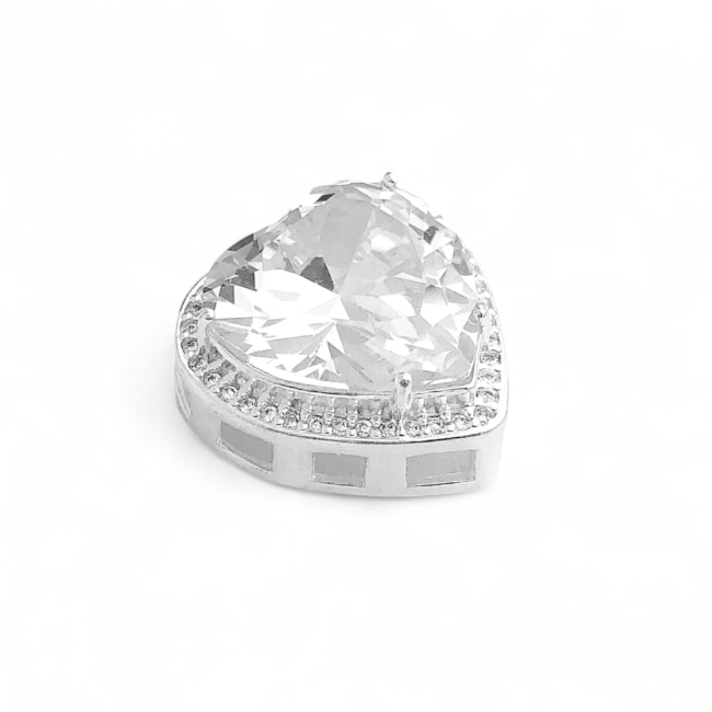 Pingente Cravejado com Coração de Zircônia Cristal