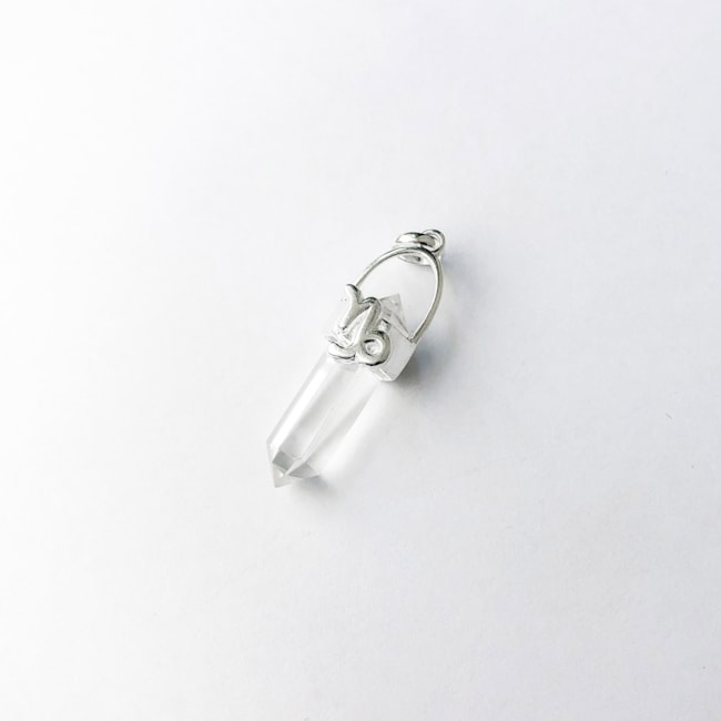 Pingente Cristal Quartzo Transparente Signo Capricórnio 