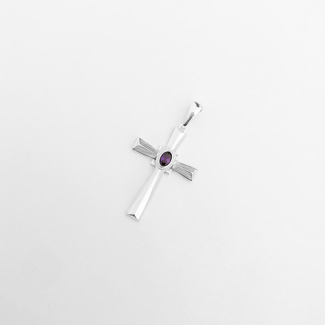 Pingente Crucifixo Triangular em Prata Branca com Ametista