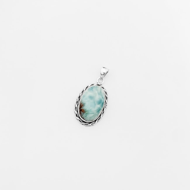 Pingente de Larimar Oval com Bordas Trabalhadas