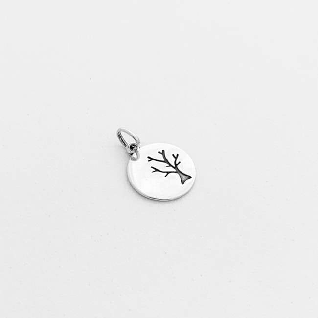 Pingente de Medalha com Árvore