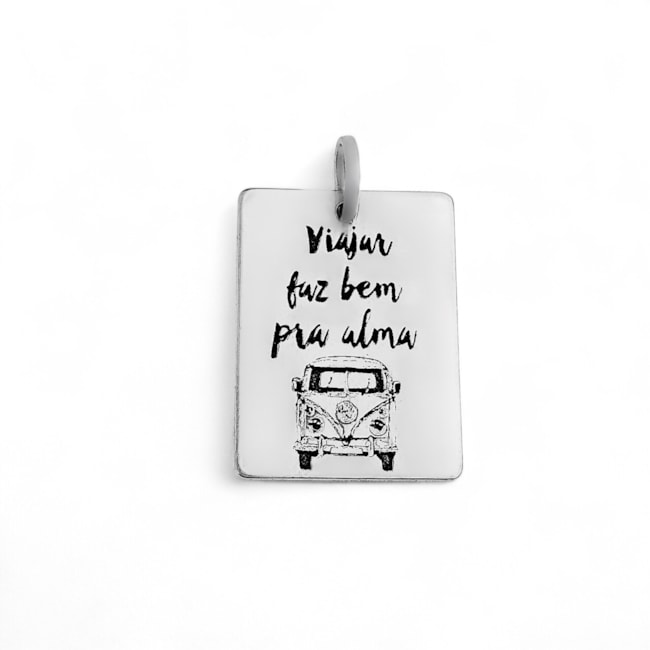 Pingente de Plaquinha "Viajar faz bem pra alma"