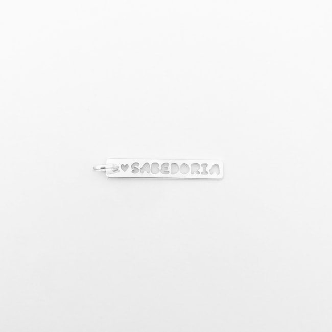 Pingente Plaquinha "Sabedoria" Vazado 