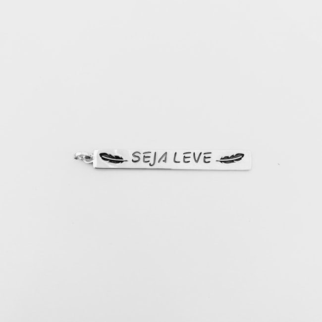 Pingente Seja Leve com Penas Vazado