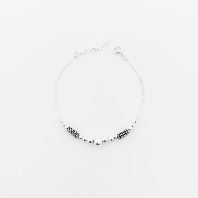 Pulseira Bali Trabalhada com Bolinhas - 17,5cm