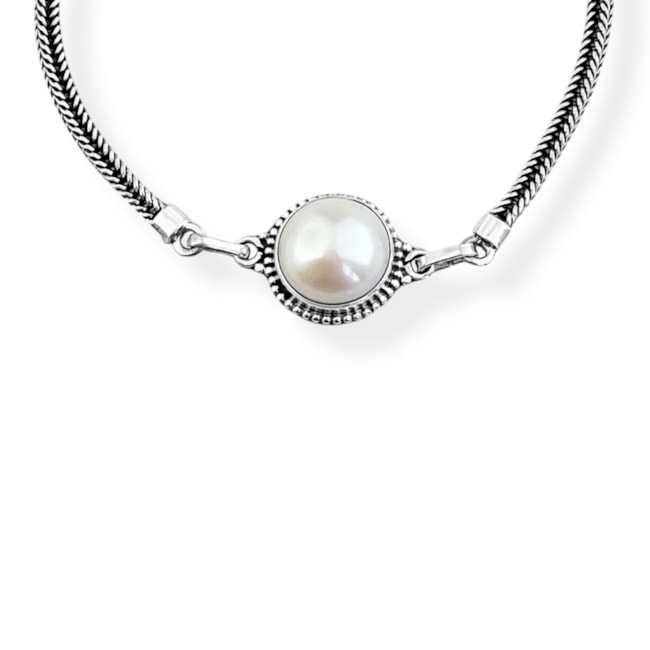 Pulseira Boho com Pérola Redonda e Detalhes ao Redor - 16,5cm